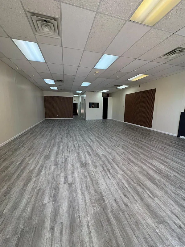 1184 Burnside Avenue  #E Photo 1