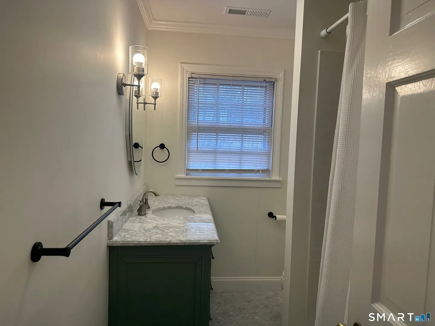 25 Sheldon Lane Photo 7