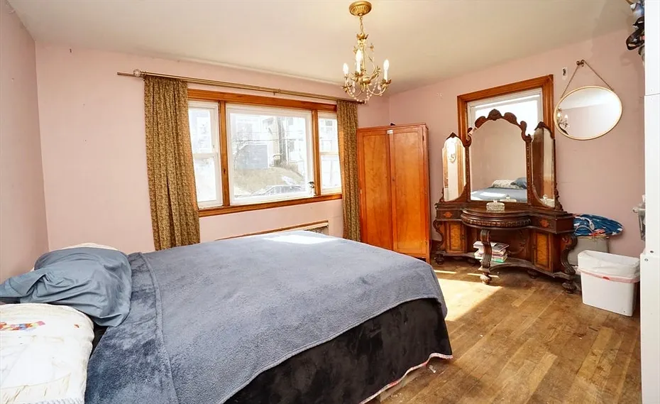 46 Cedrus Ave Photo 11