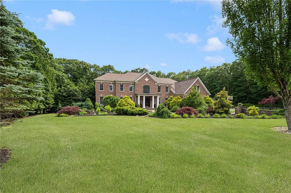 50 Judge Torres Lane Photo 2