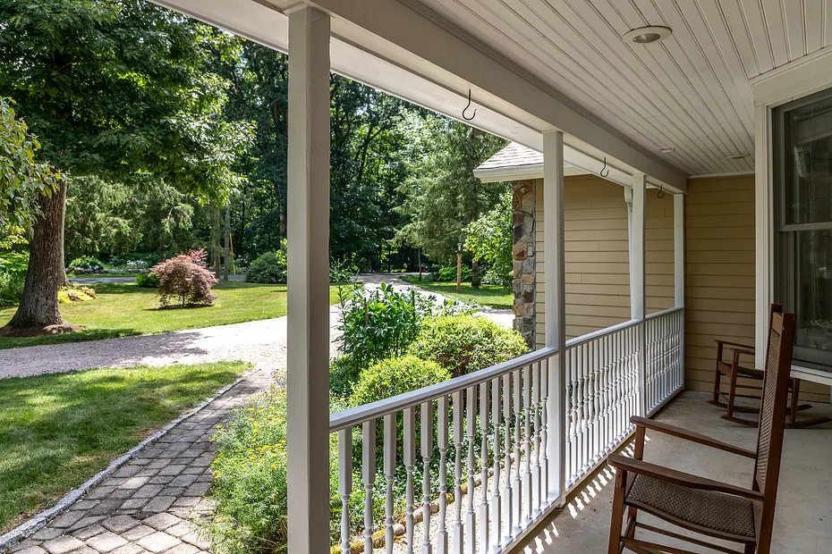 39 Hard Hill Road Photo 3