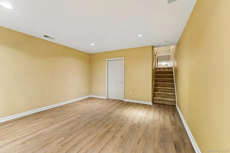 122 Crystal Hill Drive Photo 13