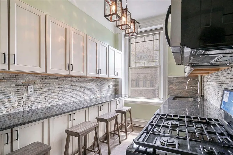 1411 Washington Street #15 Photo 8