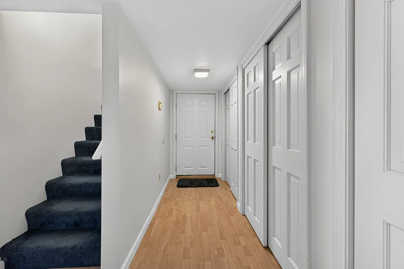 670 Pequot Avenue Photo 39