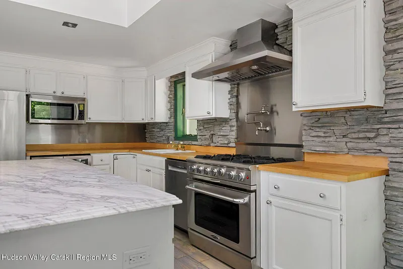 126 Storks Nest Road Photo 18
