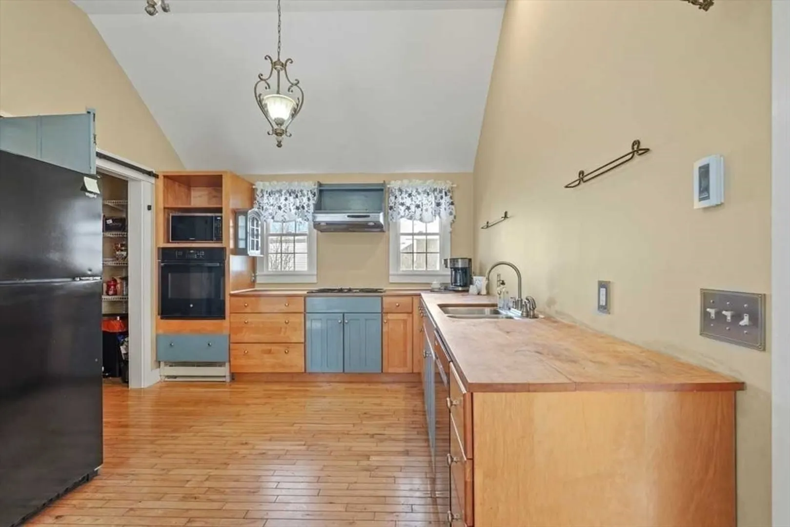 20 West St Photo 13