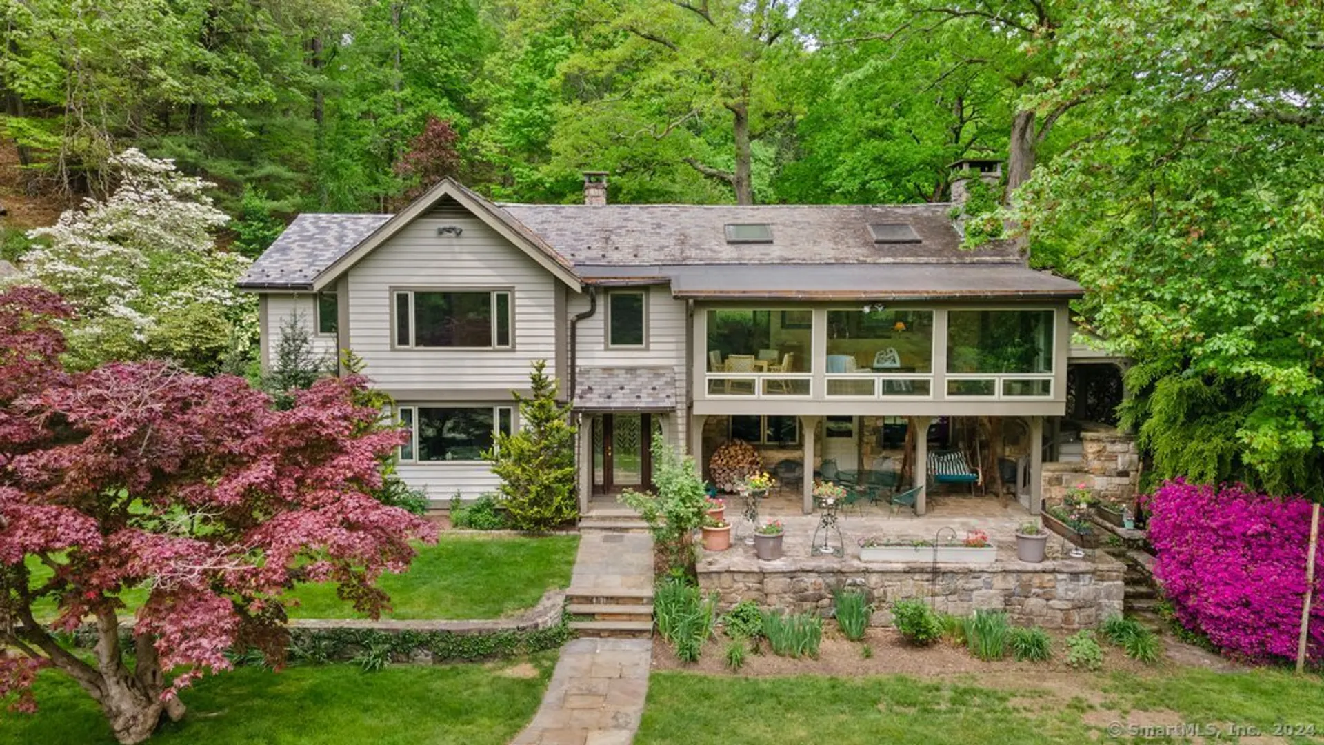 Stamford Single Family Photo 6
