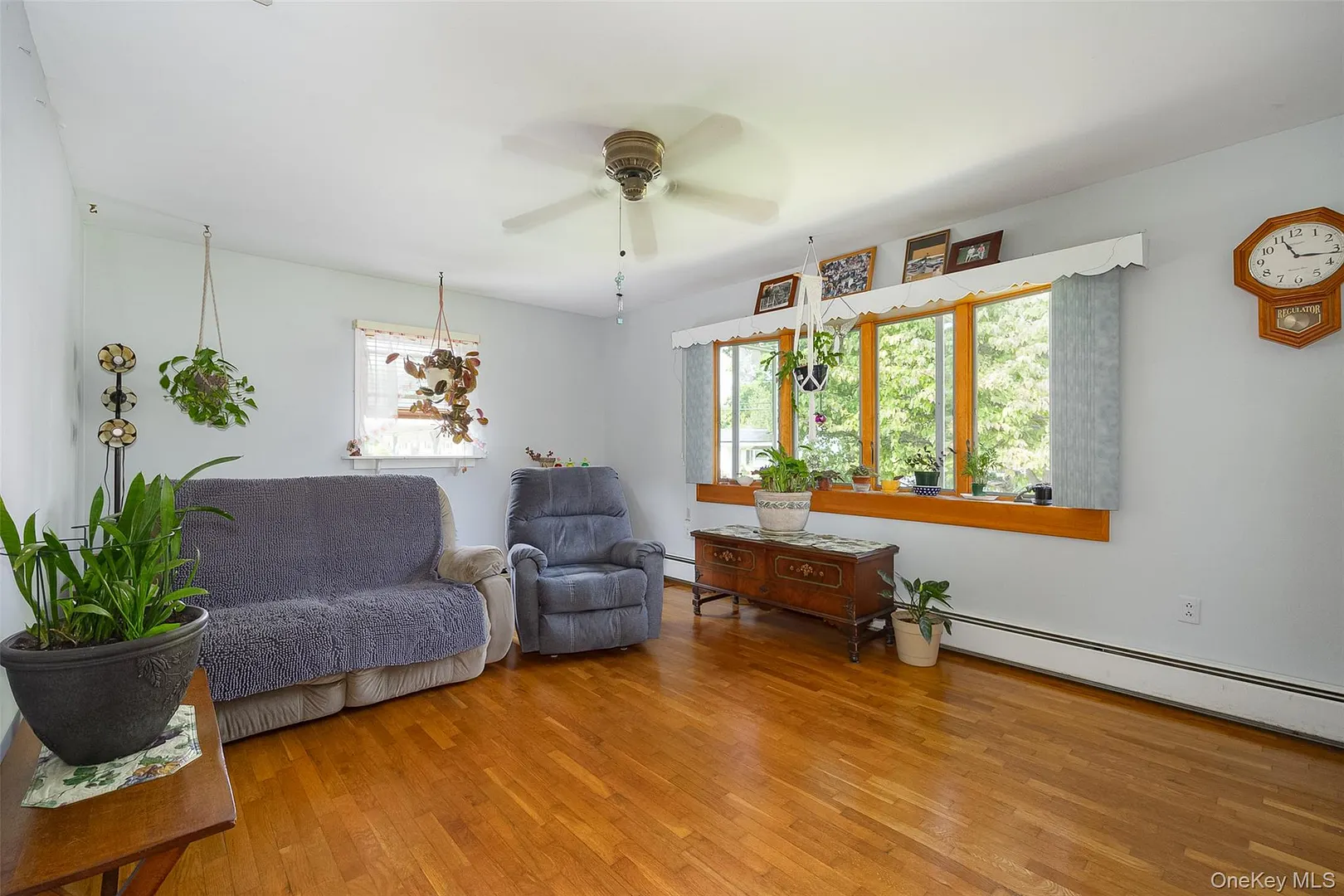 76 Phillips Street Photo 12