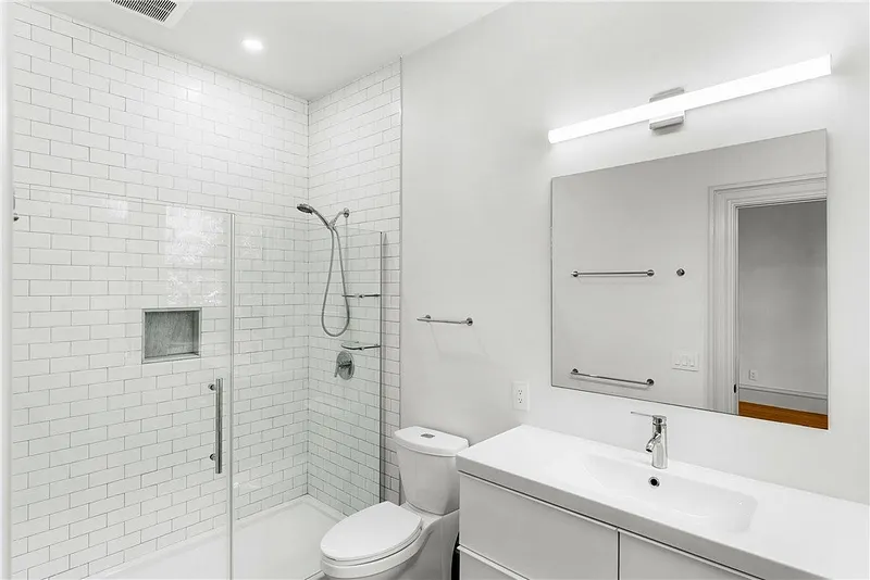 31 Parade Street  #201 Photo 19