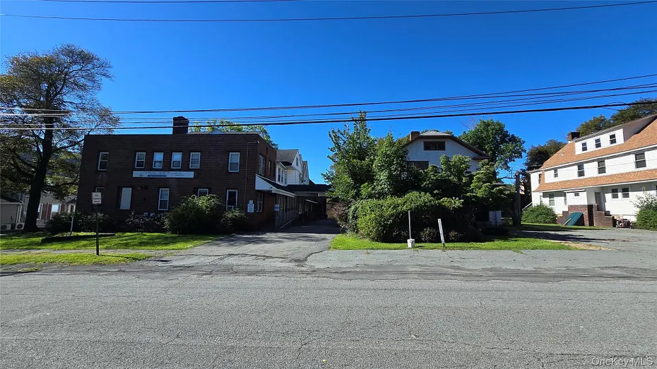 17 Hamilton Avenue Photo 4