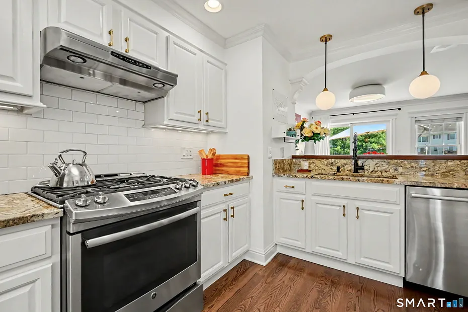 903 Larson Drive #903 Photo 12