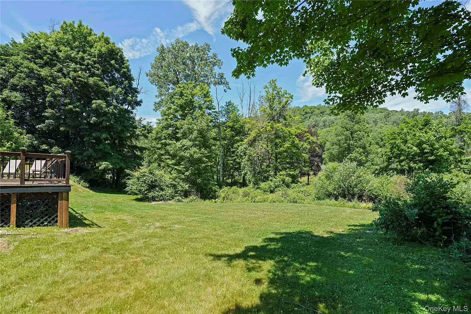 11 Kenneth Drive Photo 44