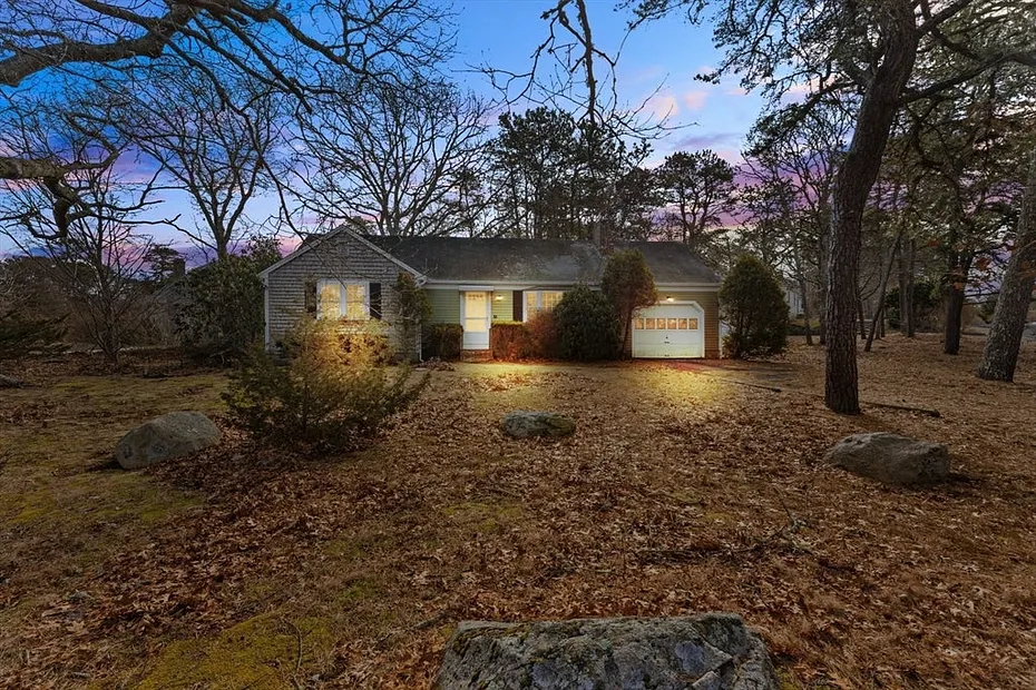 15 Hillside Dr Photo 32