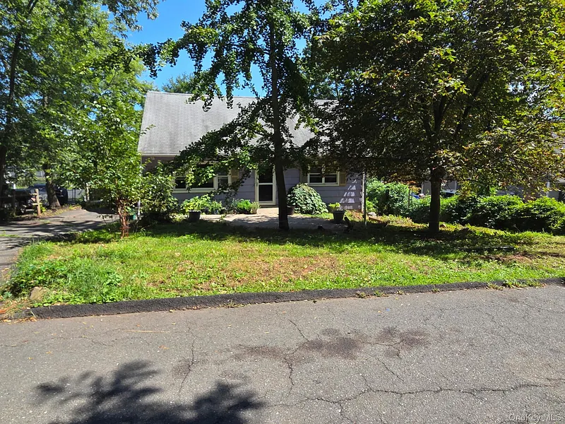 225 S Harrison Avenue Photo 1