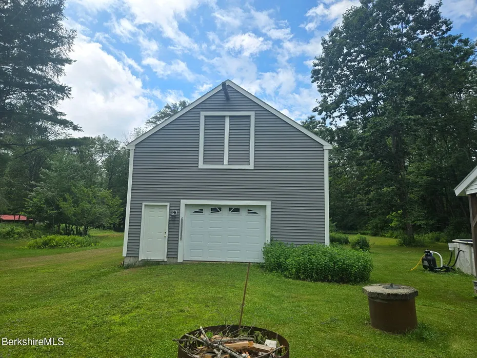 1303 River Rd Photo 38