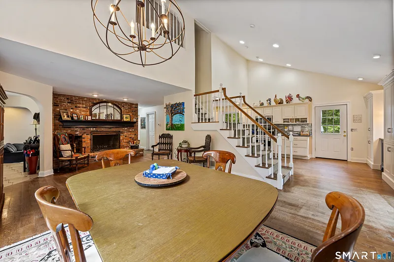 130 Fairhaven Drive Photo 12