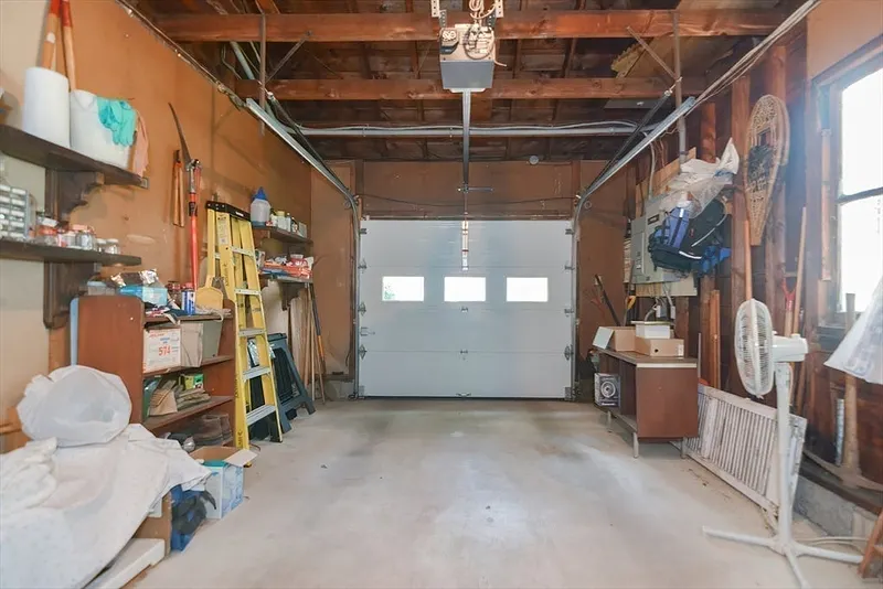 142 Bacon Street Photo 28