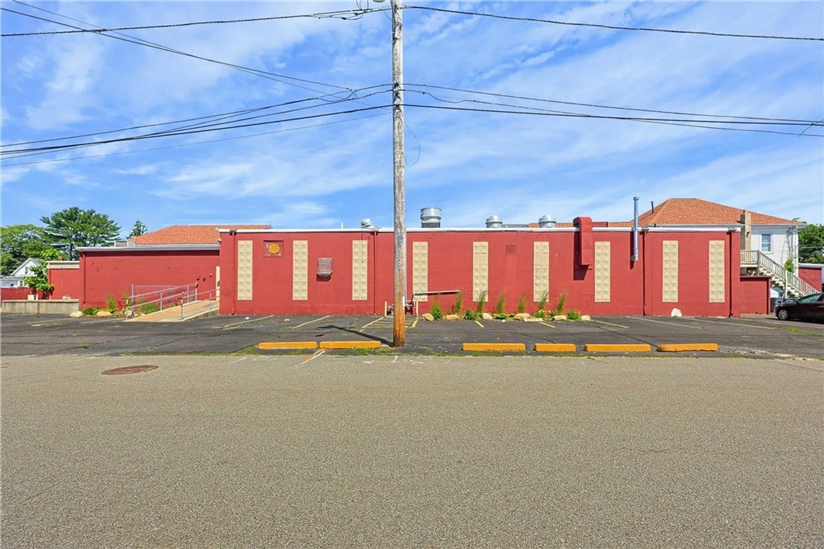 955 West Shore Road Photo 8