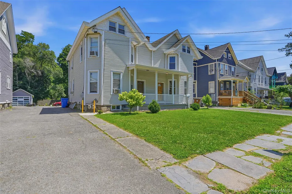 160 Washington Avenue Photo 3