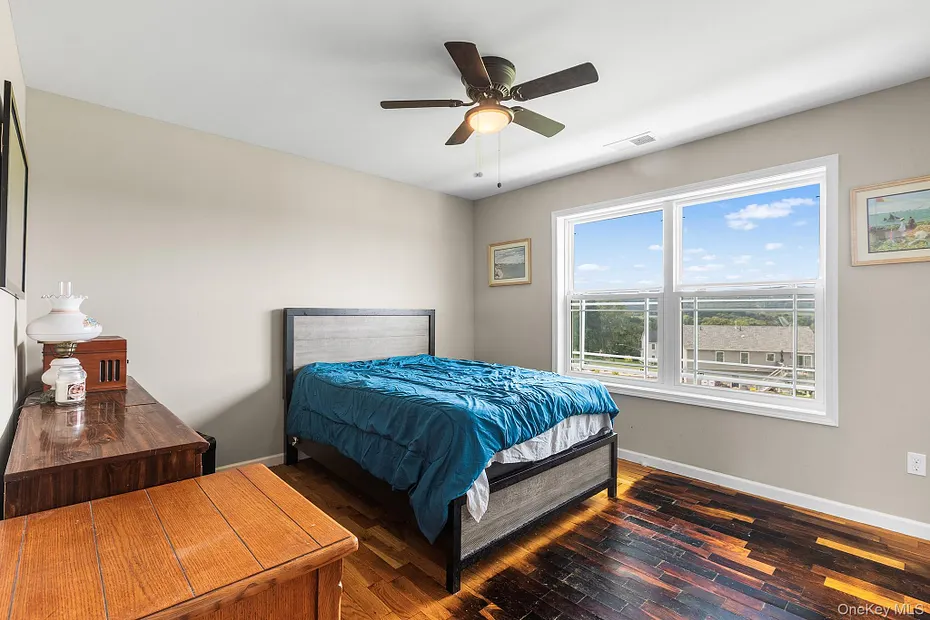 21 Meadow View Drive Photo 19
