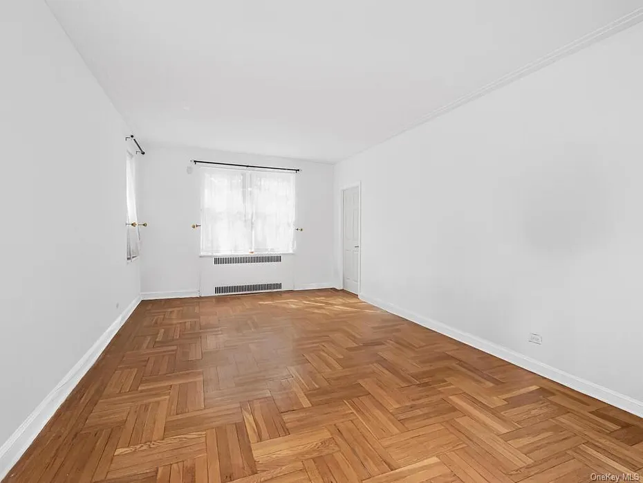 3015 Riverdale Avenue  #2k Photo 12