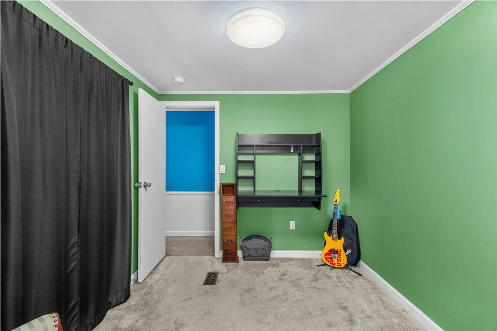 464 Gardiner Road #103 Photo 20