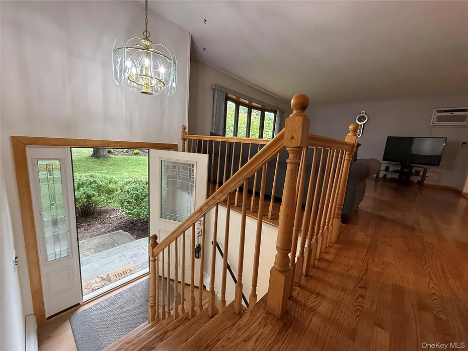 150 Schweizer Lane Photo 3