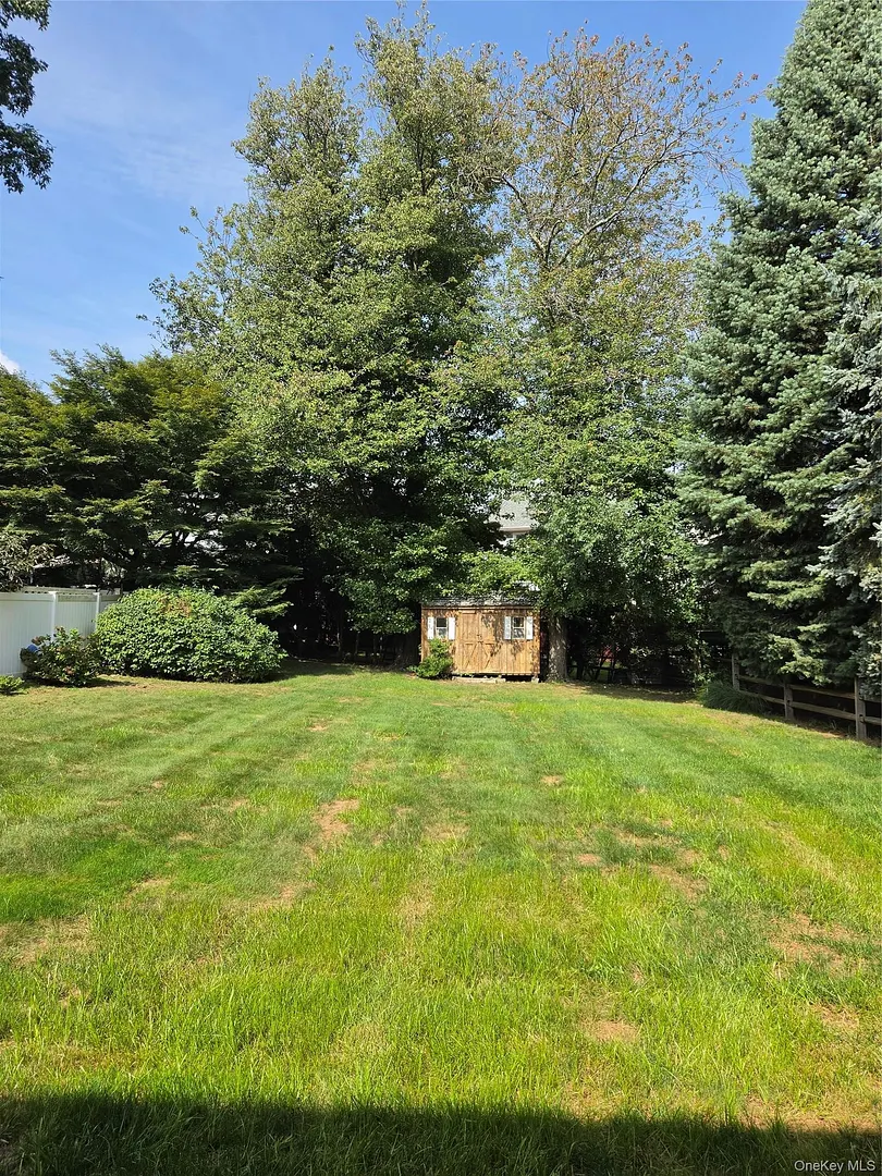 3 Emerson Place Photo 5