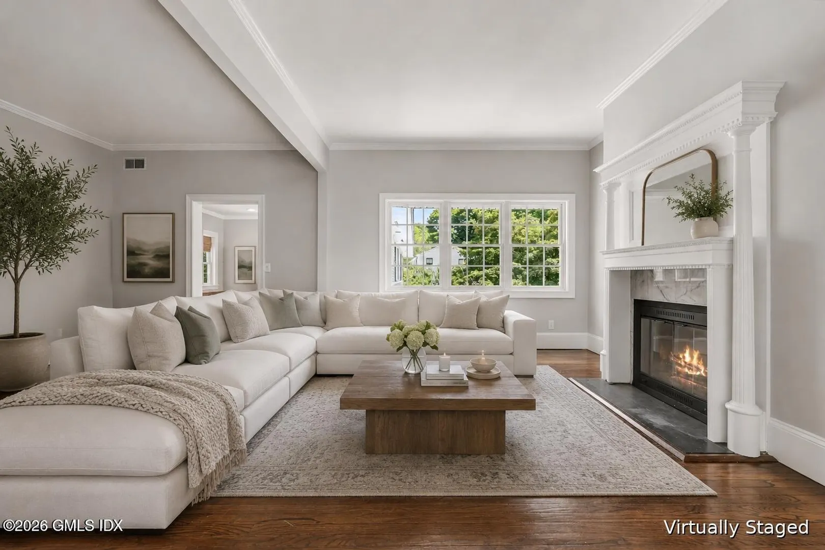 97 Riverside Avenue Photo 4