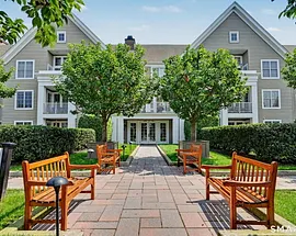 77 Havemeyer Lane  #410