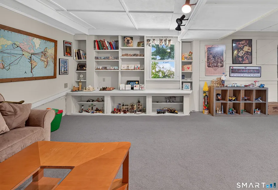 87 Chevas Road Photo 29