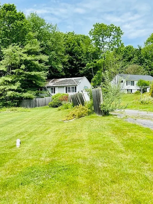 4 Hill Lane Photo 2