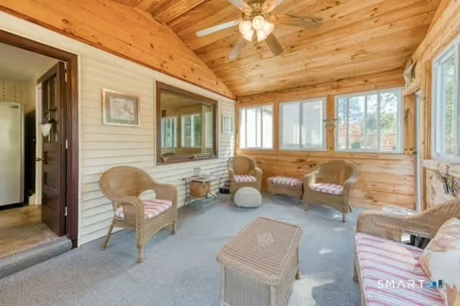 38 Kenwood Drive Photo 18