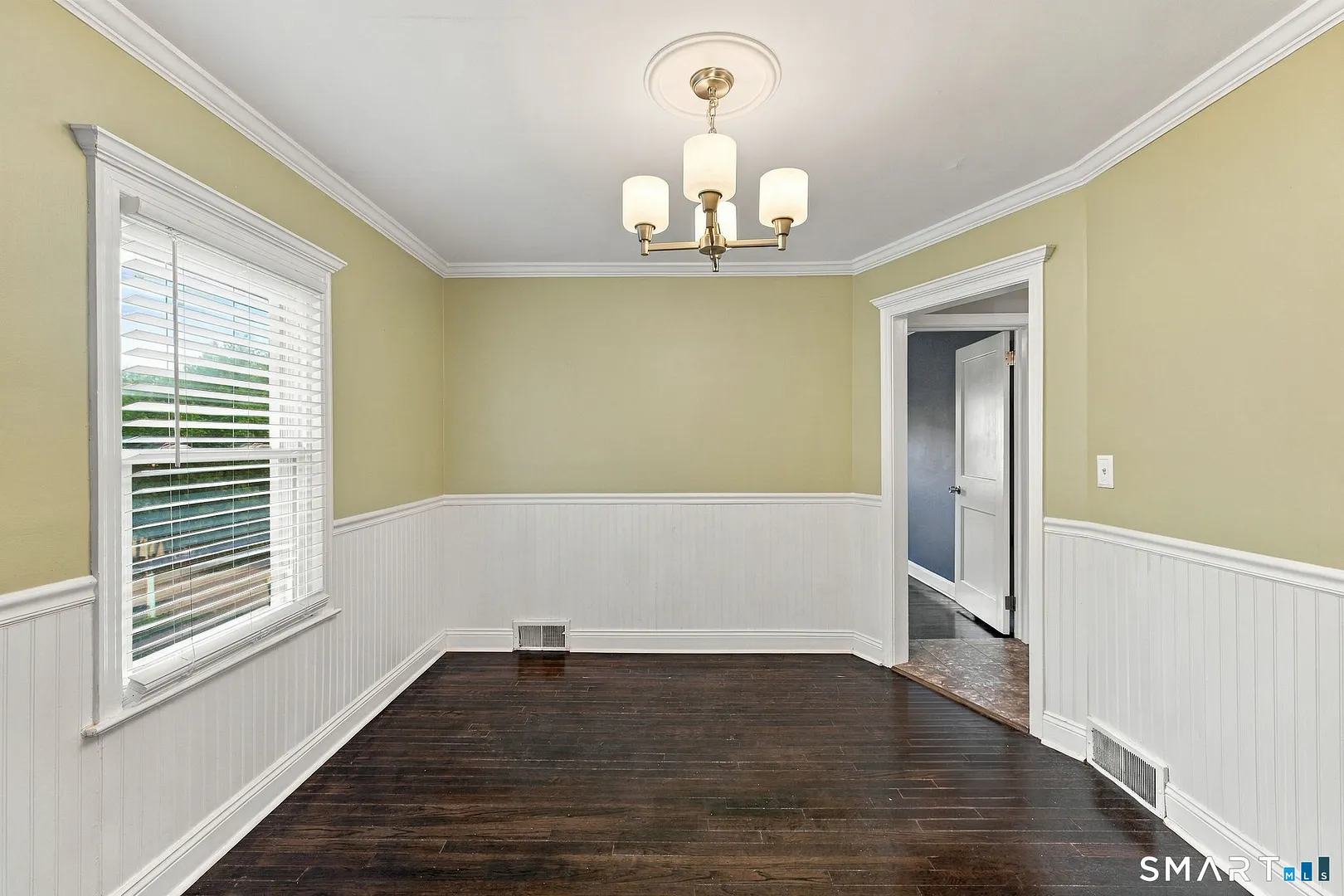 15 Ashland Avenue Photo 15