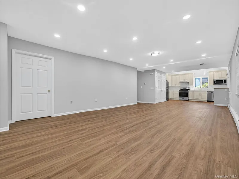 14 Forest Glen Road Photo 11