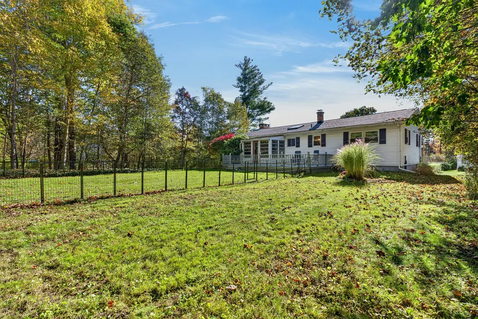 144 Lindley Ter Photo 28