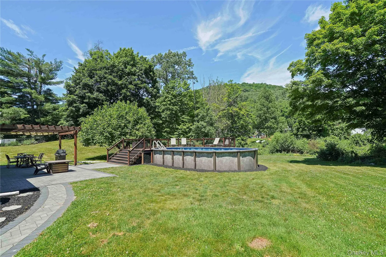 11 Kenneth Drive Photo 34