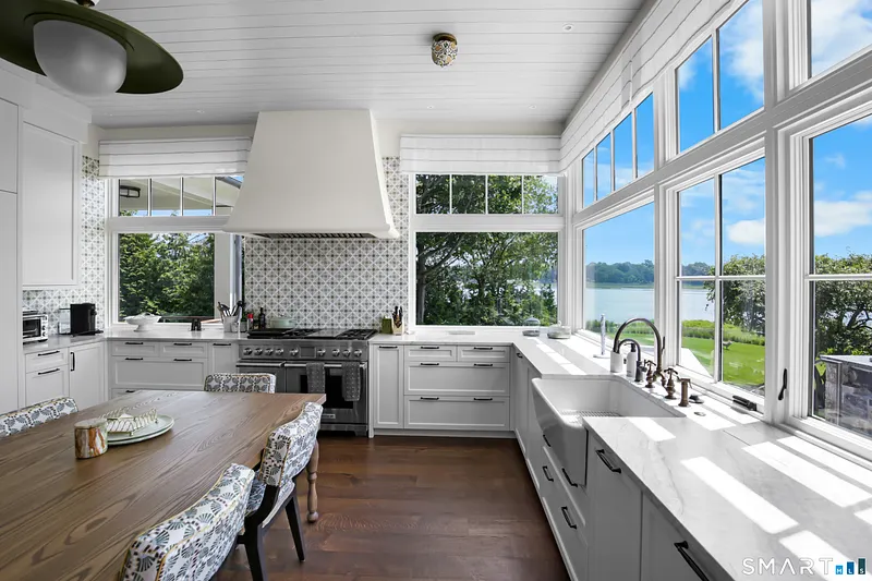 30 Edgewater Hillside Photo 7