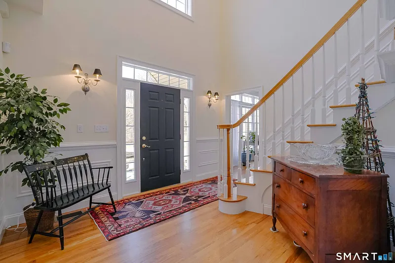 380 Southbury Road Photo 3