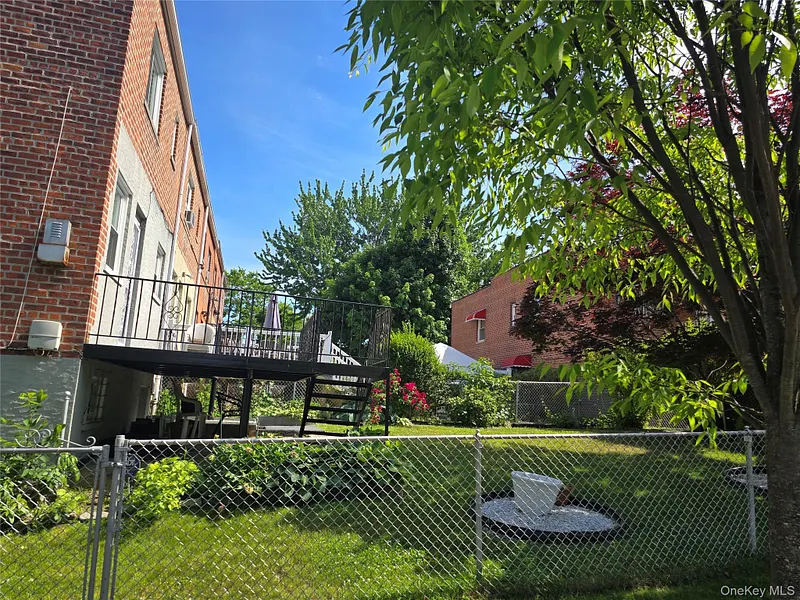 4055 Wickham Avenue  #1 Photo 4