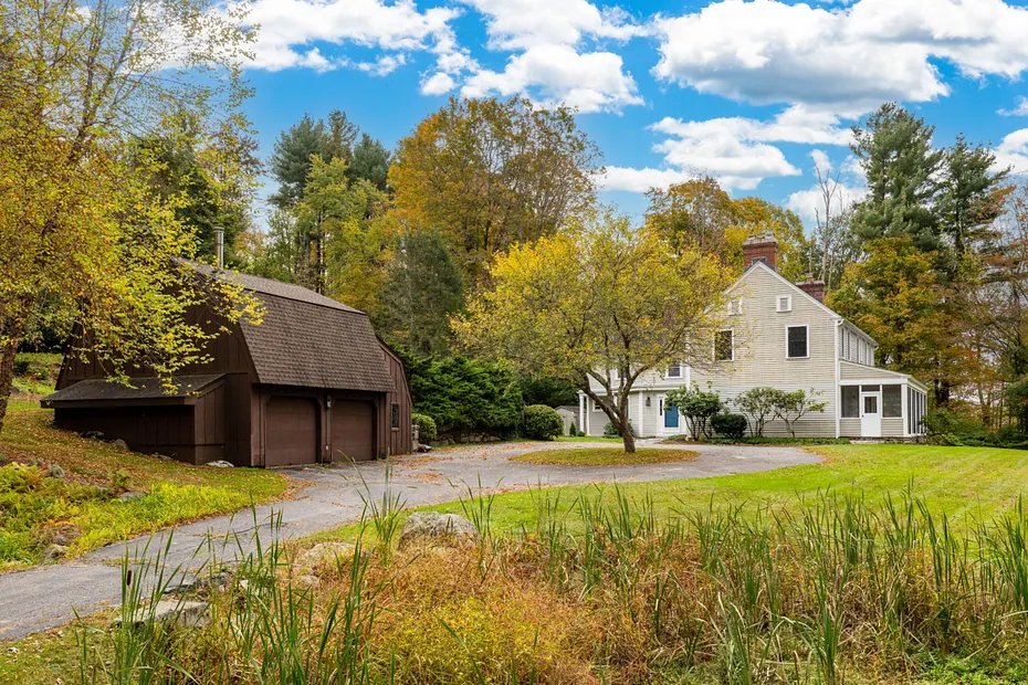 720 Town Hill Road Photo 3