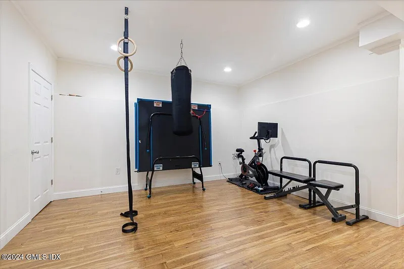 70 Gregory Road Photo 26