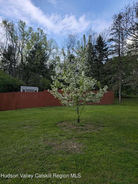 75 Oak Leaf Drive Photo 22