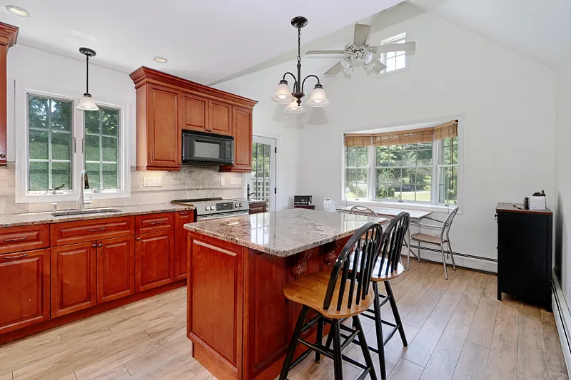 28 Brook Road Photo 16