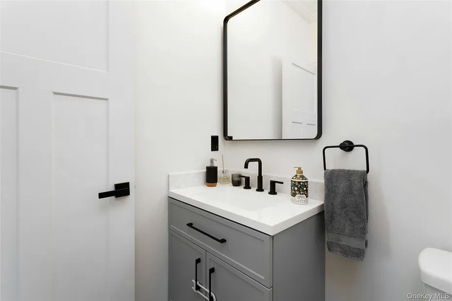 20 Sophia Lane Photo 19