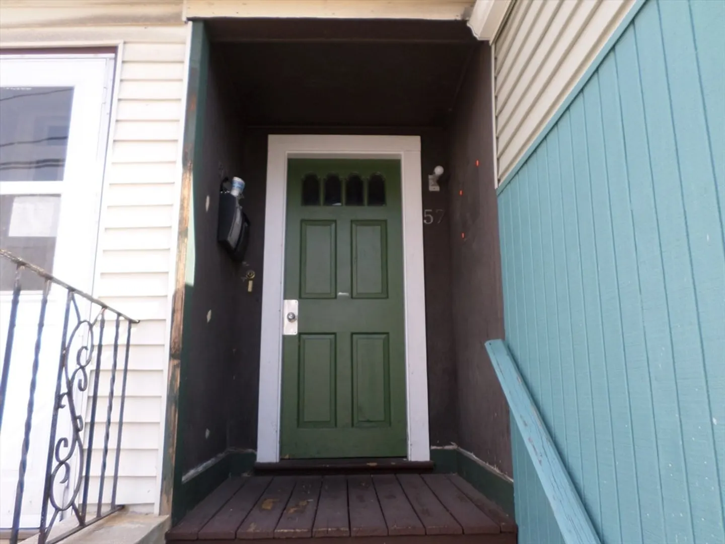 57 Bloomingdale St Photo 1
