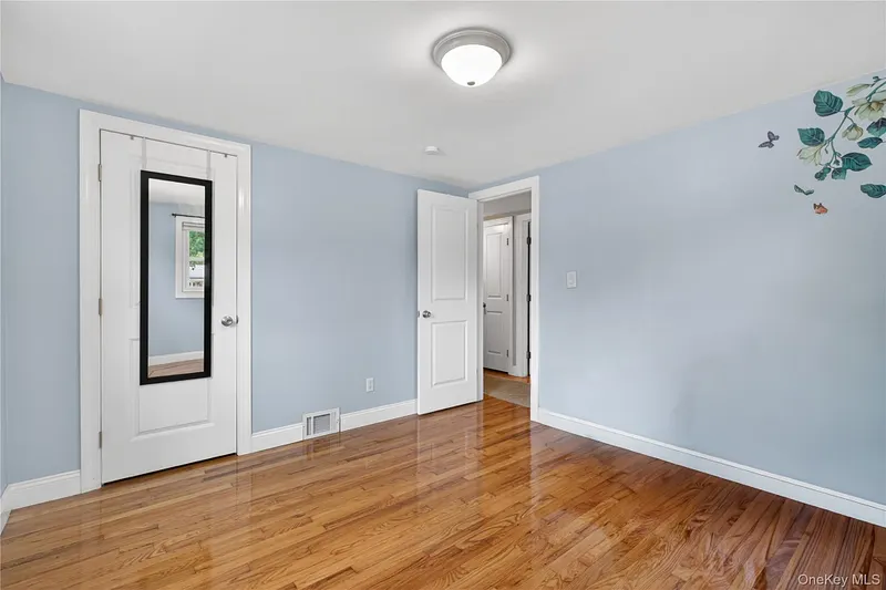 9 Arbor Drive Photo 19