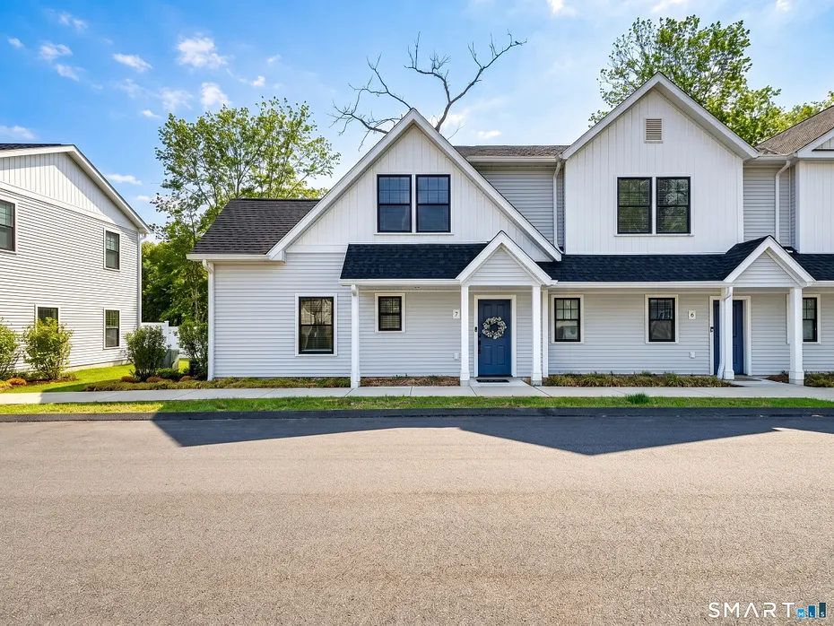 138 Boston Post Road  #7 Photo 1