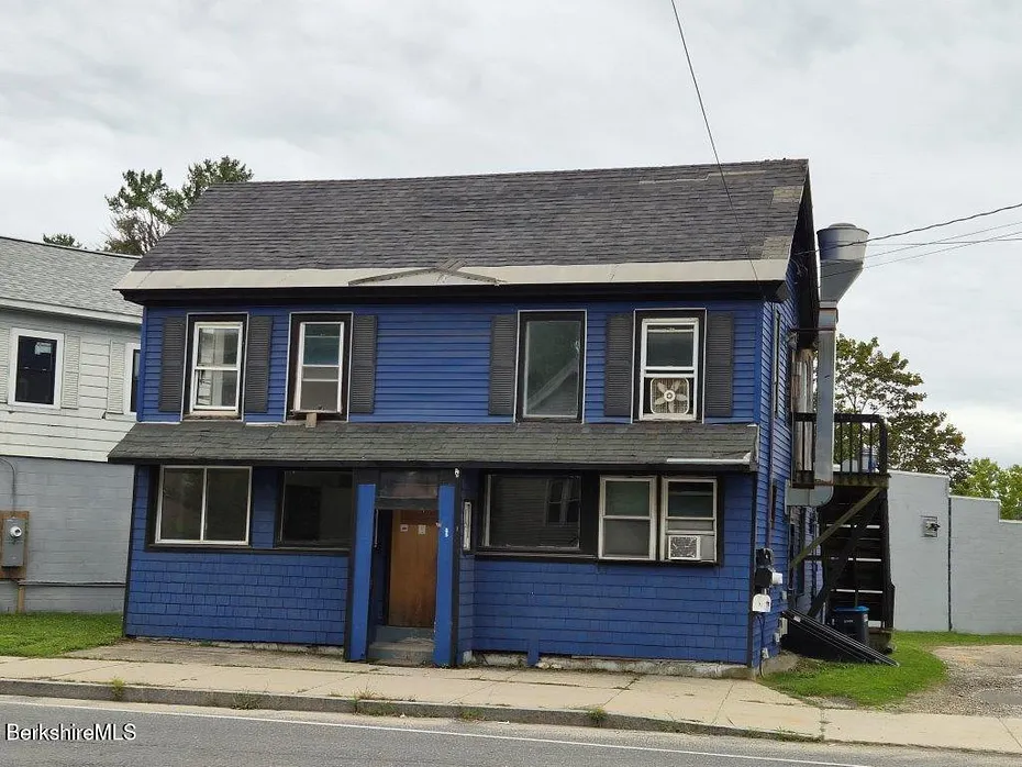 85 Wahconah St Photo 1