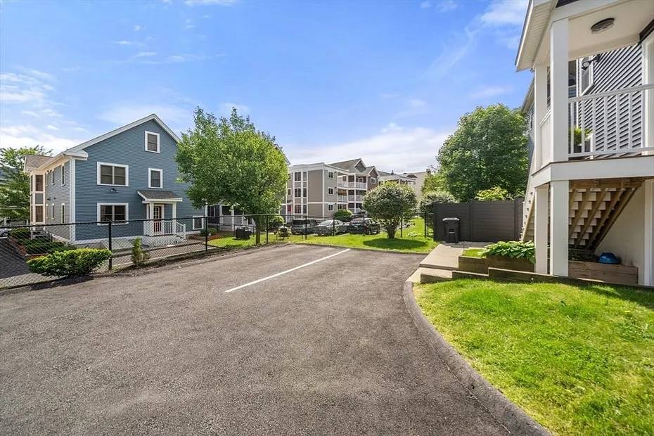 8 Brinton St  #2 Photo 35